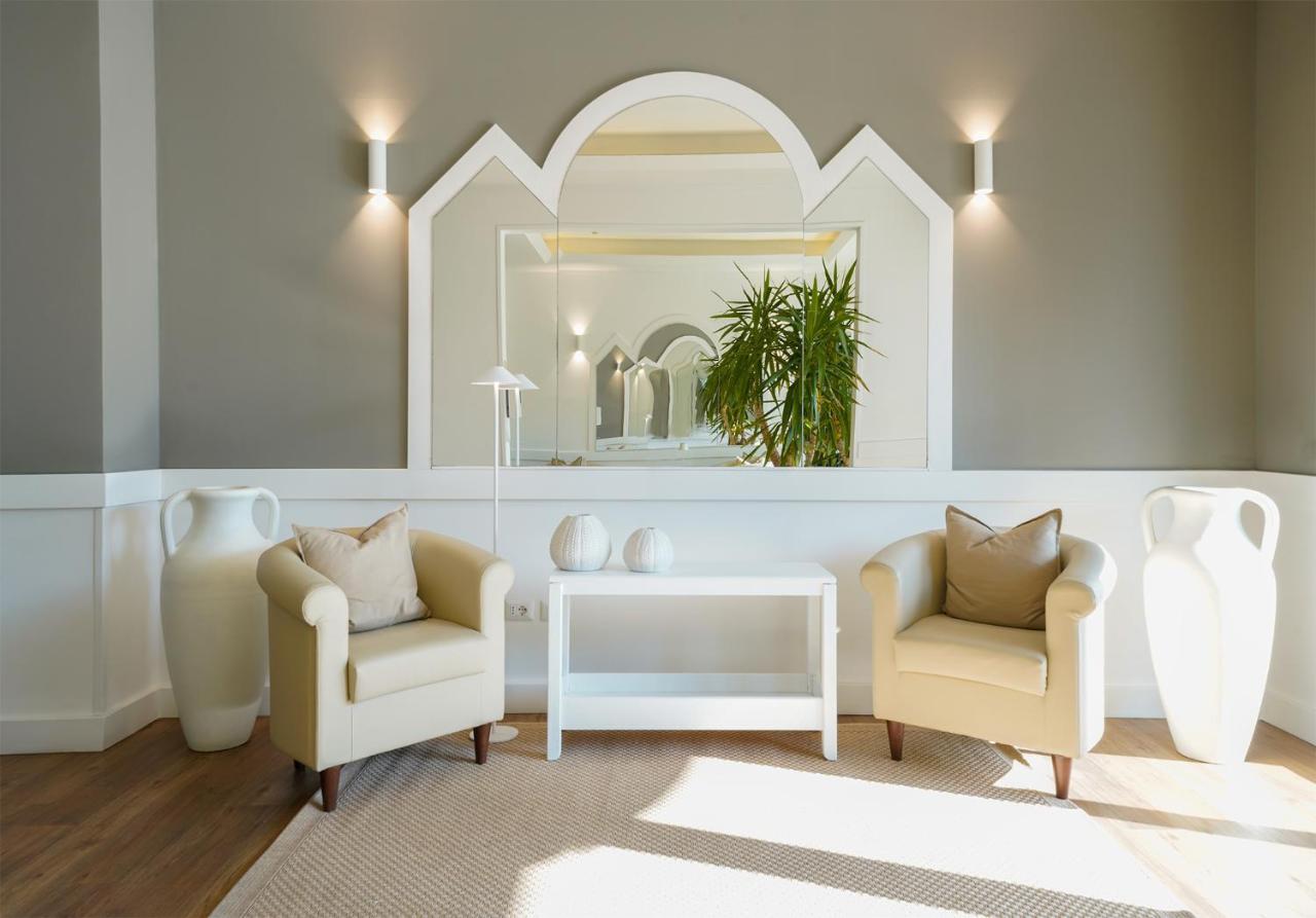 Residence Capitol Κατόλικα Εξωτερικό φωτογραφία