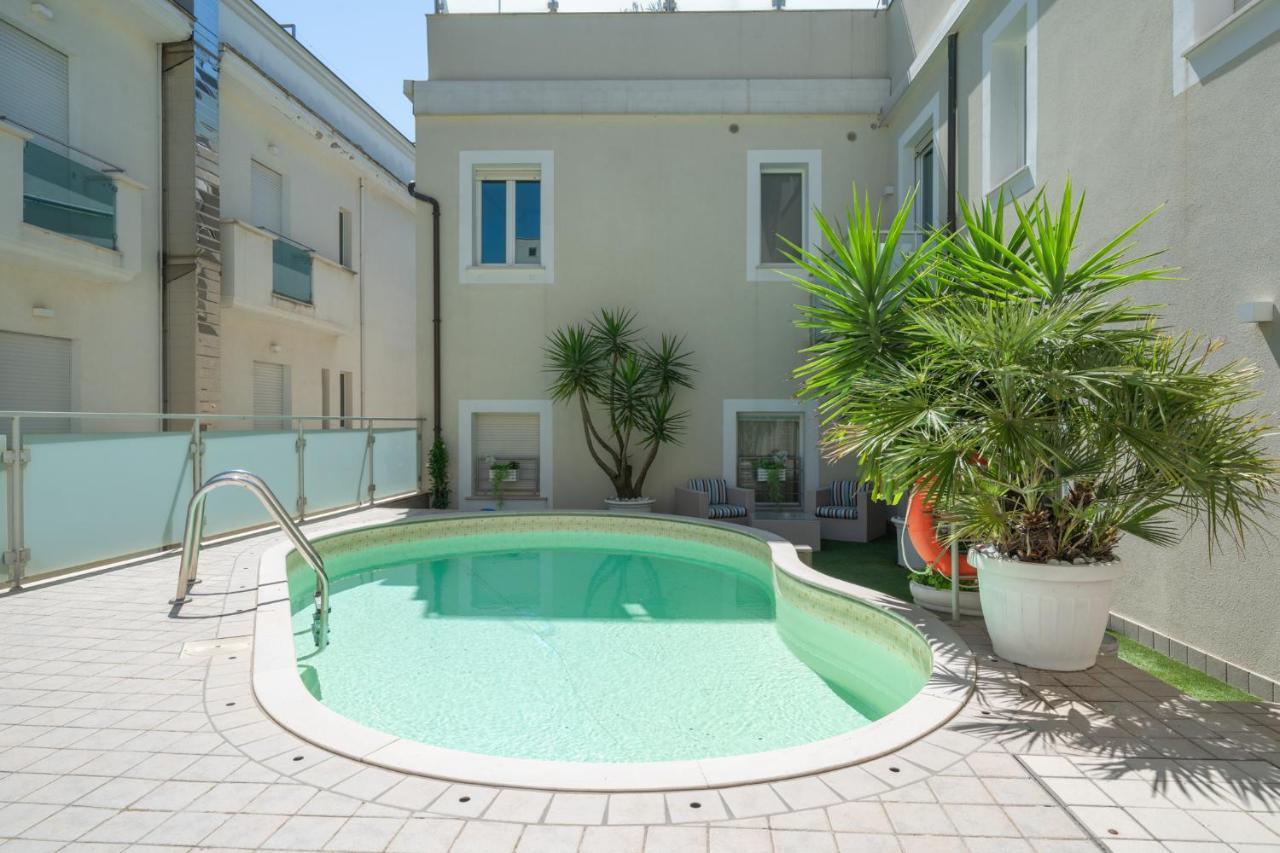 Residence Capitol Κατόλικα Εξωτερικό φωτογραφία