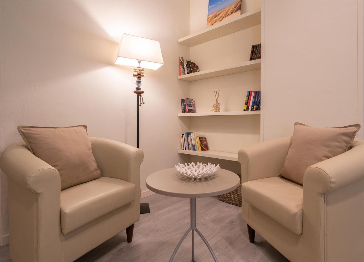 Residence Capitol Κατόλικα Εξωτερικό φωτογραφία